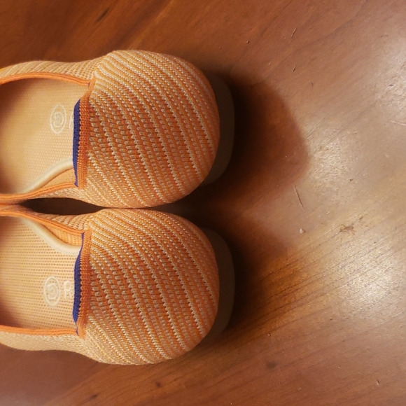 Orange sherbert Rothy's size 7.5 - Picture 4 of 6
